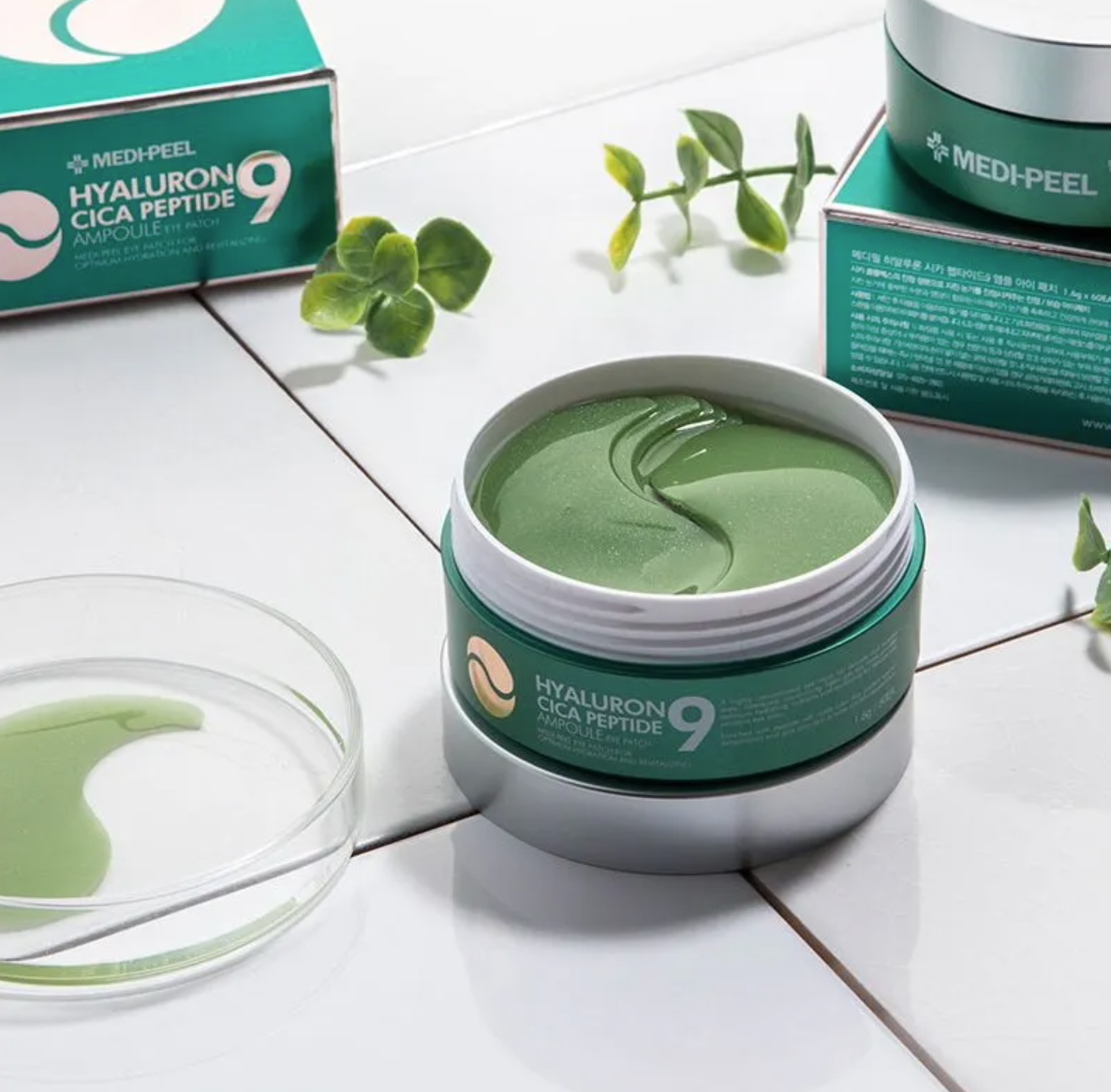 MEDIPEEL - Patchs hydrogel pour les yeux Hyaluron Cica Peptide 9 Ampoule 60 pièces