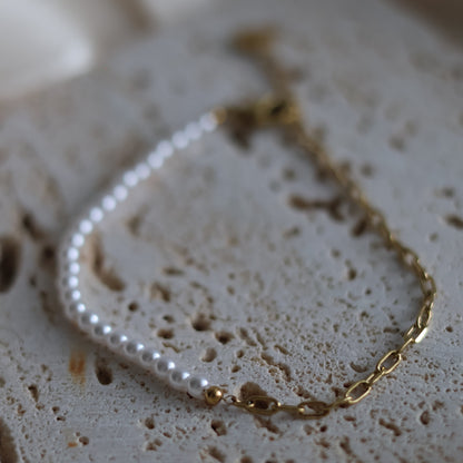 Set of 6 Amber bracelets